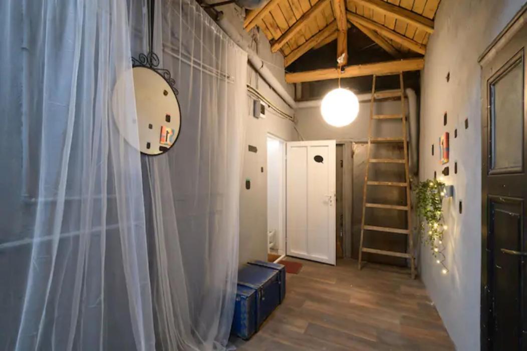 شقة Cozy Loft In The Heart Of صوفيا المظهر الخارجي الصورة